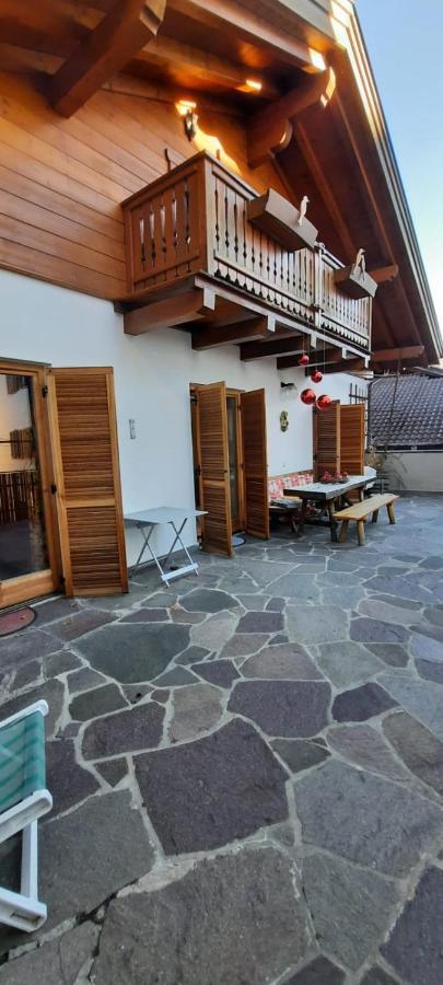 Hof Am Brunnen Apartment กอร์นายาโน ภายนอก รูปภาพ