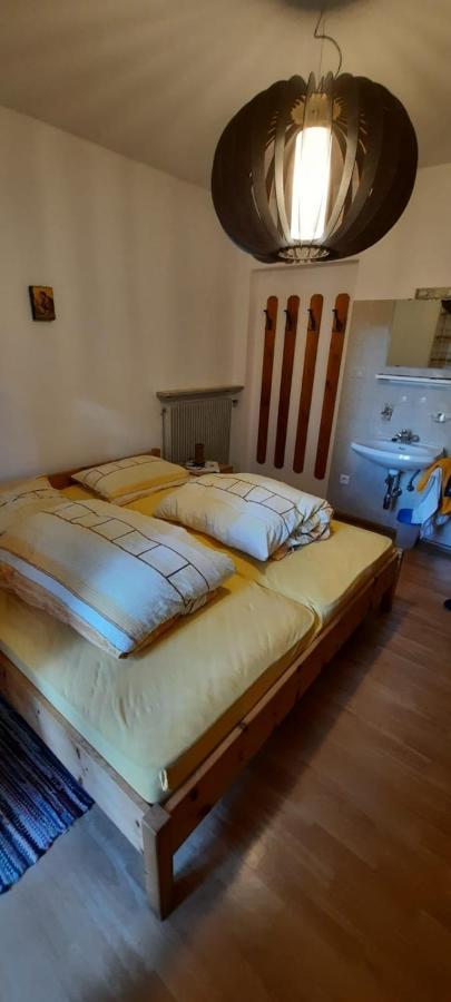 Hof Am Brunnen Apartment กอร์นายาโน ภายนอก รูปภาพ