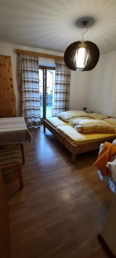 Hof Am Brunnen Apartment กอร์นายาโน ภายนอก รูปภาพ