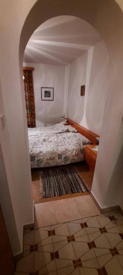 Hof Am Brunnen Apartment กอร์นายาโน ภายนอก รูปภาพ