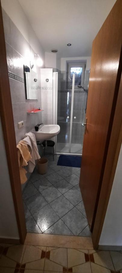 Hof Am Brunnen Apartment กอร์นายาโน ภายนอก รูปภาพ