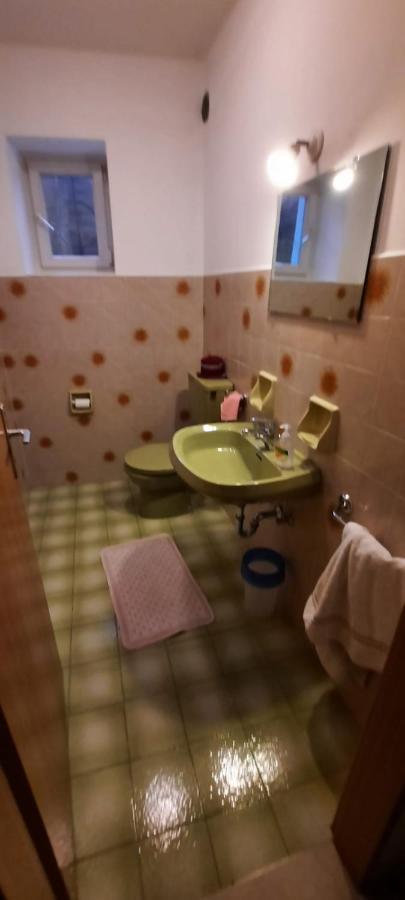 Hof Am Brunnen Apartment กอร์นายาโน ภายนอก รูปภาพ