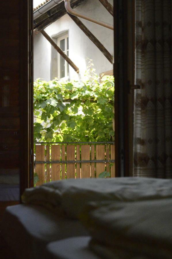 Hof Am Brunnen Apartment กอร์นายาโน ภายนอก รูปภาพ
